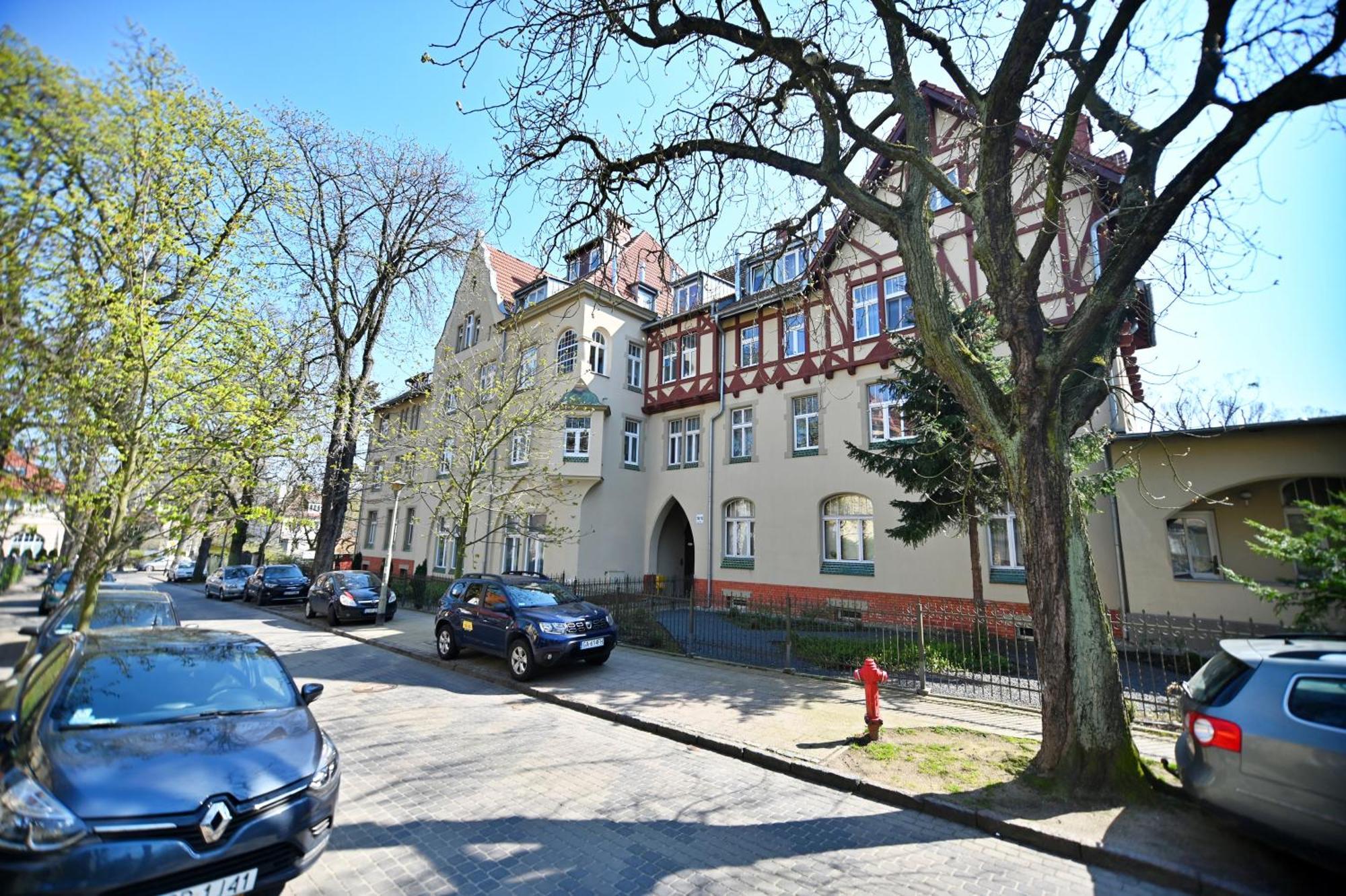 Przestronny Apartament 3City W Sopocie Z Trzema Sypialniami By Noclegi Renters ソポト エクステリア 写真